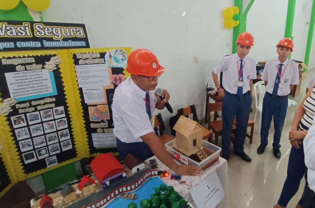 Secundaria estudiante 2